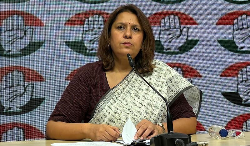 ओमान की खाड़ी में तीन भारतीय नाविकों की मौत पर सरकार का रुख निराशाजनकः कांग्रेस