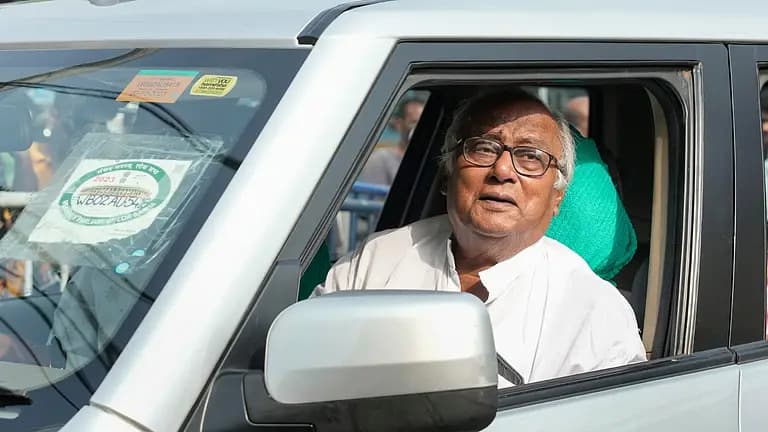 MPs leaving the party are a ‘team of traitors’; Mamata leads the Trinamool: Saugata Roy