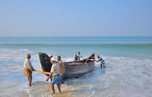 Fishermen banned from going to sea on the 3rd and 4th