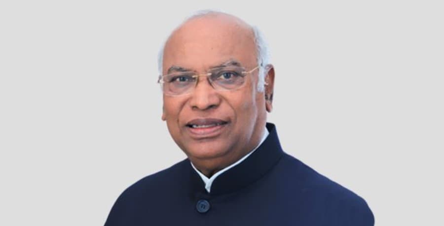 Centre maintains soft stance towards China even after Galwan; economic dependence has increased: Kharge