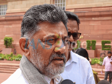 Senior leaders denied Cabinet berths in K'taka Cabinet rejig; S.S. Mallikarjun gets last-minute entry