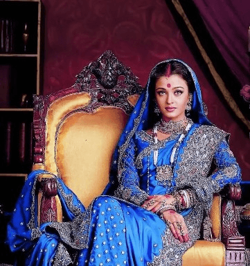 Aishwarya Rai Bachchan, SRK and Madhuri Dixit's 'Devdas' redefined costume design