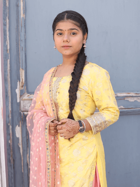 Vaaishnavi Prajapati reveals how shooting ragging scenes in ‘Ganga Mai Ki Betiyan’ affected her emotionally