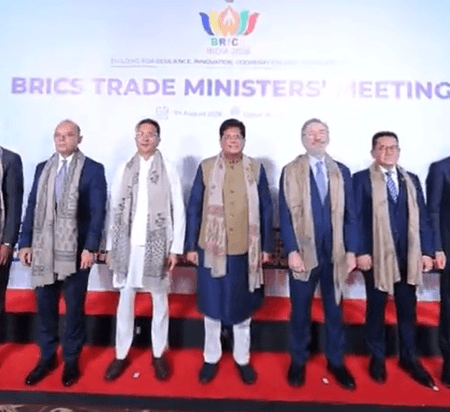 Piyush Goyal showcases Jaipur’s Sanganeri heritage at BRICS meet