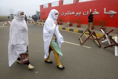 Over four decades of ban on student unions in Pakistan undermined issue-based politics: Report