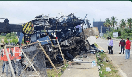 Two killed, four critical as Kerala bus overturns after hitting signboard on Bengaluru-Mysuru Expressway