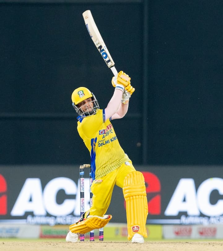 DPL: Central Delhi Kings defeated South Delhi Superstars by 4 wickets.