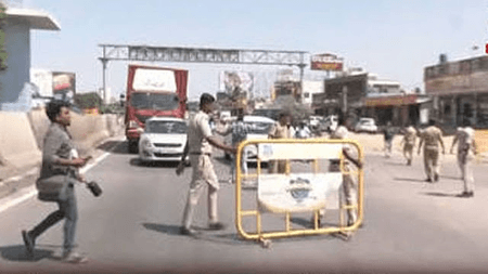 TN vehicles face blockade as K'taka outfits call for border closure at Attibele on Cauvery issue