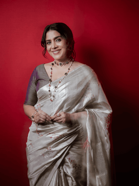 Sonali Kulkarni revisits the script of 'Dil Chahta Hain' after 25 years: Feels like just yesterday