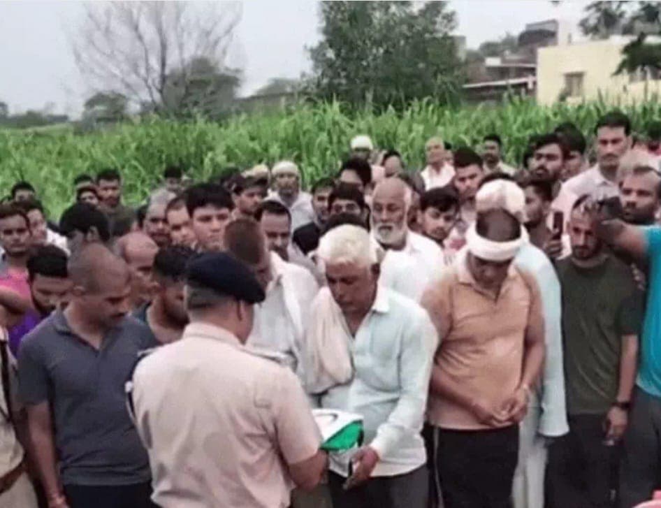 RPF constable, who was struck by a train after slipping in the rain, bid a final farewell draped in the Tricolour.