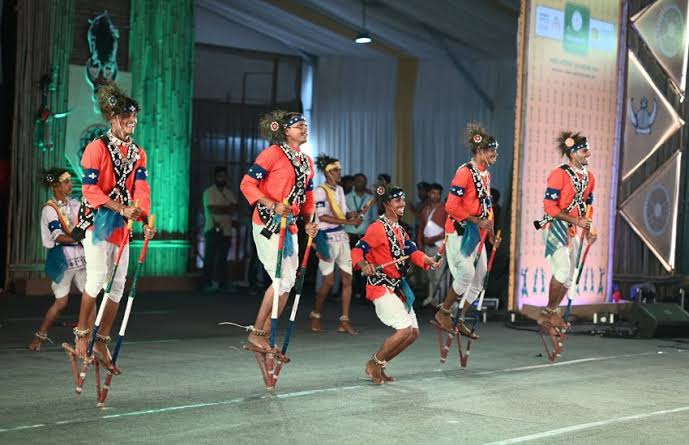 Cg Gendi Gaur Maria Dances Independence Day At Hom