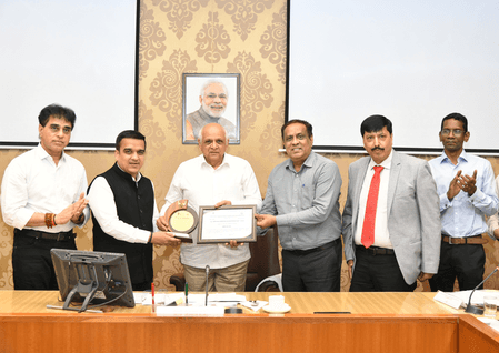 Gujarat CM felicitates three govt hospitals for national organ donation awards