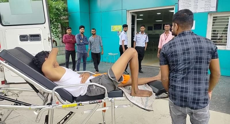 Youth shot in Hindol