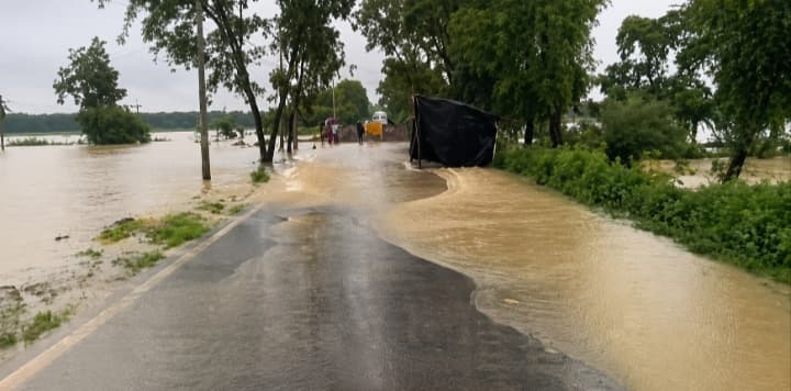 Heavy Rain Floods Lengamara
