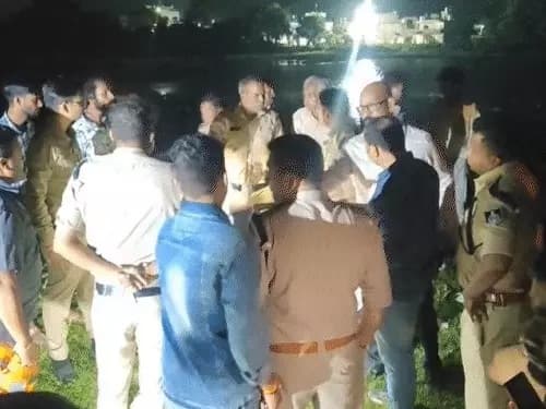 Indore Wife Murdered Son And Daughter Thrown Into