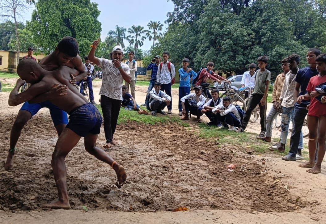 Up Wrestlers Displayed Their Power