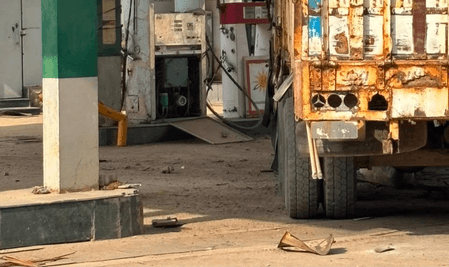 Delhi: Death toll in truck CNG cylinder blast reaches 3; all deceased employees of fuel station (Ld)