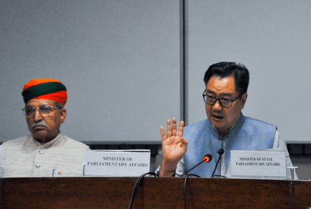 Police firing on protesters under Congress killed many: Kiren Rijiju slams Rahul Gandhi