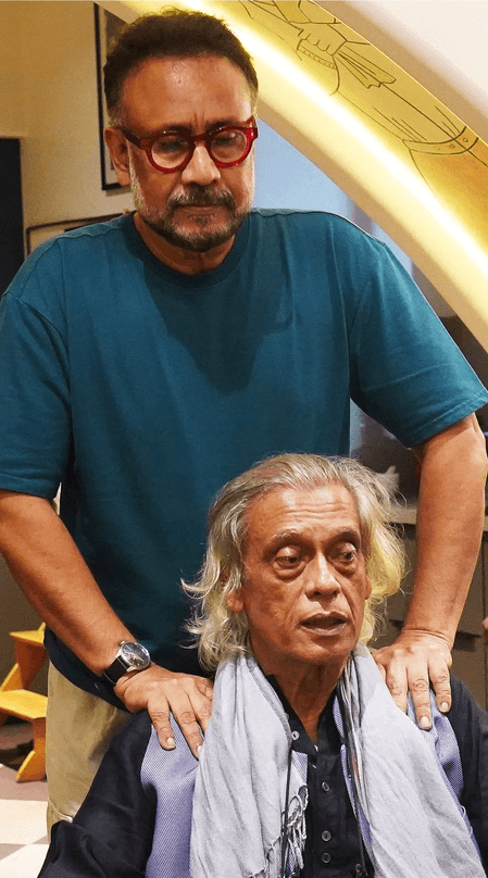Sudhir Mishra says his new film starring Manoj Bajpayee sheds light on 21 days in life of Mahatma Gandhi during independence
