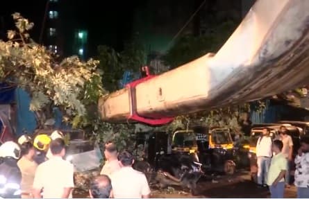 Crane collapses on two houses in Mumbai's Kurla during eviction operation, eight injured
