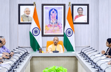 UP govt transfers 17 IAS Officers in major late-night administrative reshuffle