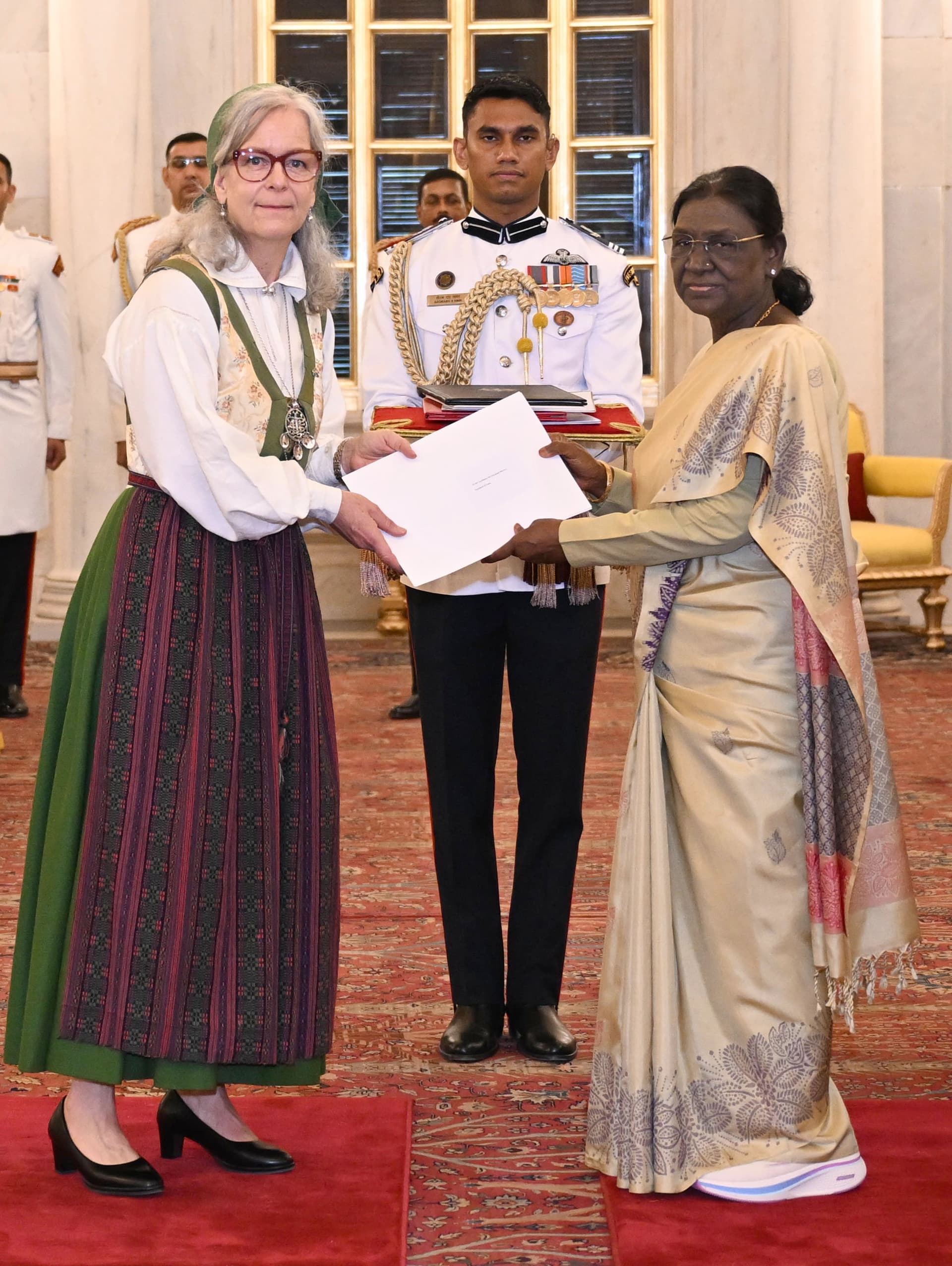 President Murmu Credentials Di