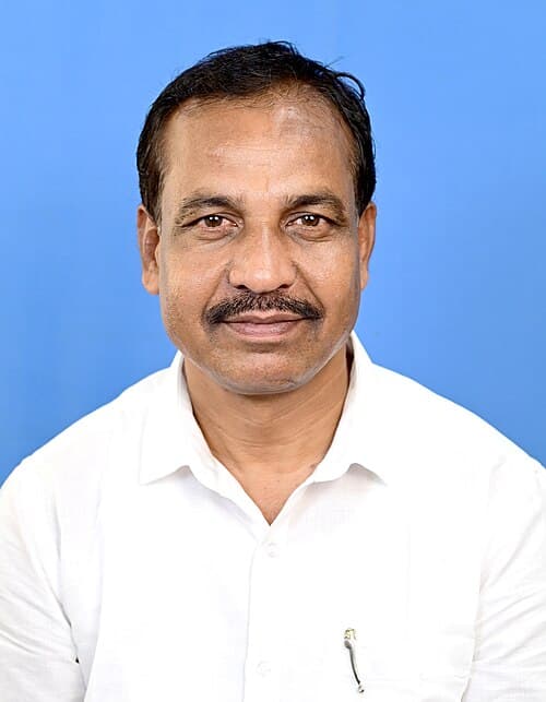 Bbsr Airport Lease Transport Minister