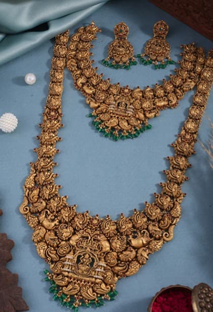 Shares of Shankesh Jewelers tumble after strong listing in stock market, IPO investors in modest gains