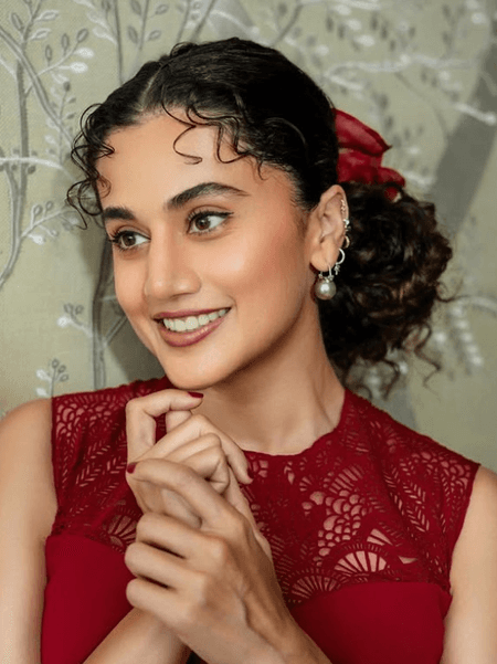 Taapsee Pannu on ongoing war of words between her and Kangana: Why don't you let this matter end?