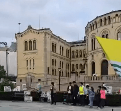Kashmiri diaspora protest outside Norway Parliament, condemns Pak forces' brutalities in PoK