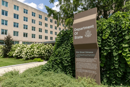 US warns against travel to West Bank