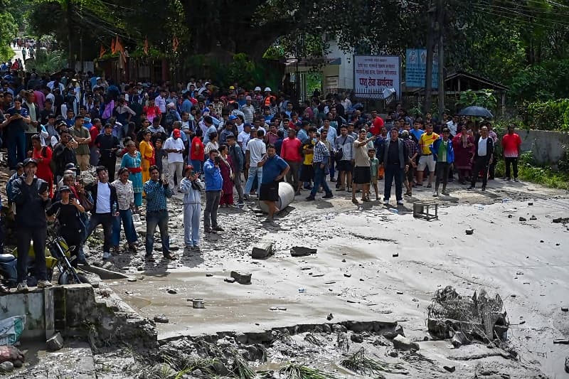 Nepal flash floods: Death toll climbs to 162; search, rescue Ops intensify