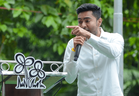 KMC removes billboard from Abhishek Banerjee’s office after scuffle (Lead)