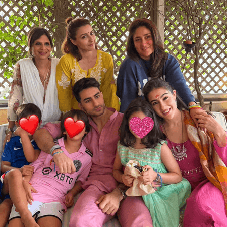 Kareena Kapoor joins Saif, Sara, Soha during the Pataudi Rakhi celebration
