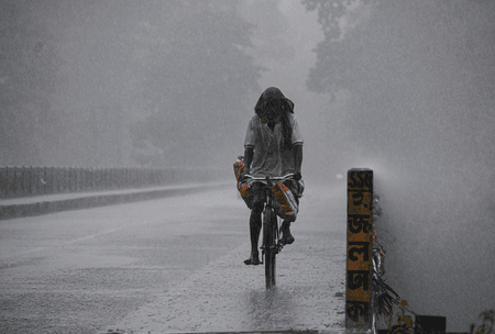 Fresh low pressure area in Bay of Bengal to bring heavy rain in south Bengal