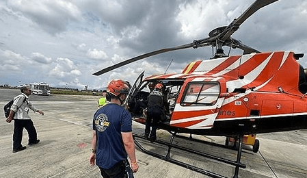 Helicopter search resumes for nine missing Koreans in Nepal floods