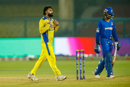 Father’s call inspires Shiva Singh’s hat-trick as Noida Kings storm into UPT20 playoffs