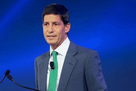 ‘Global investment surge’ reshapes economy