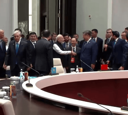PM Modi interacts with Chinese President Xi Jinping at SCO Summit in Bishkek