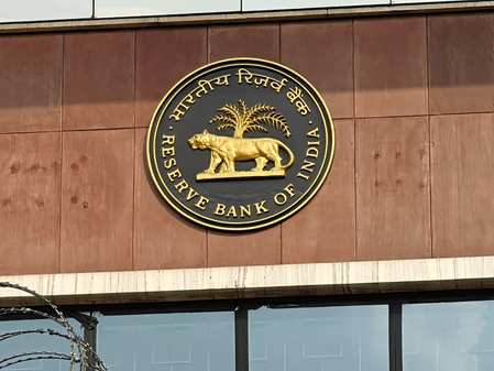 RBI appoints Suman Ray as new Executive Director
